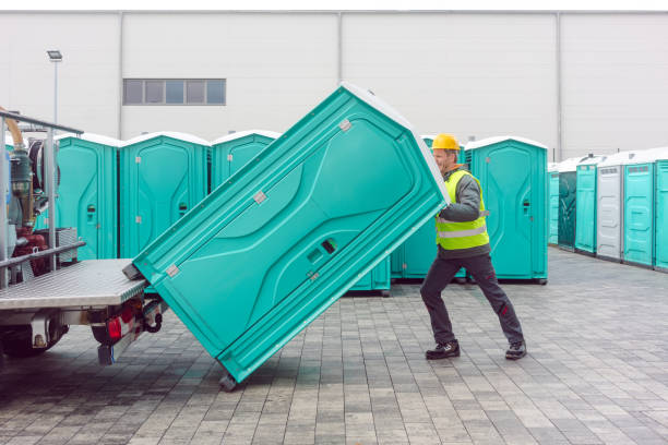 Porta potty delivery and setup in Makaha, HI